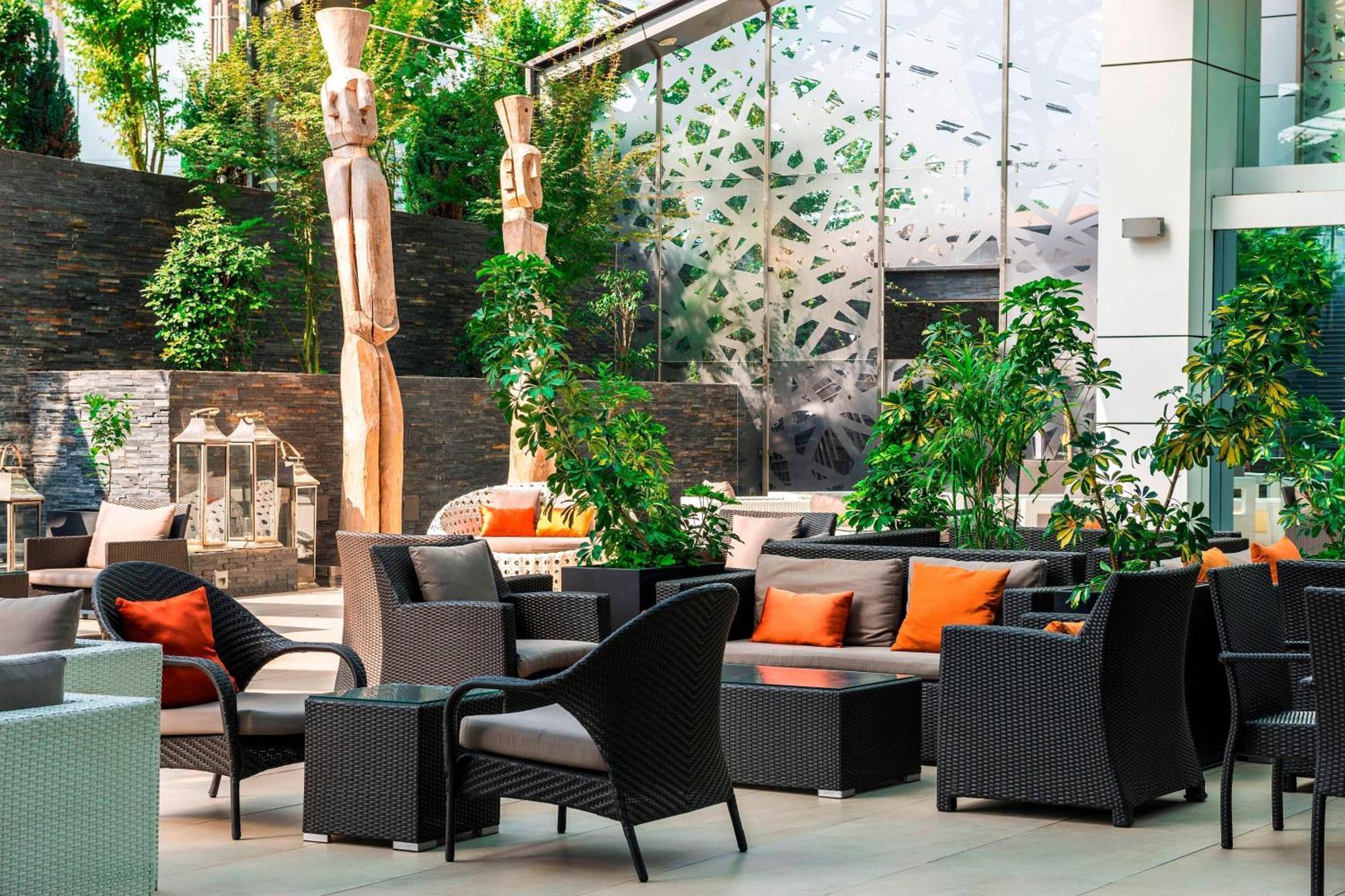 Renaissance Santiago By Marriott Hotel Exterior photo