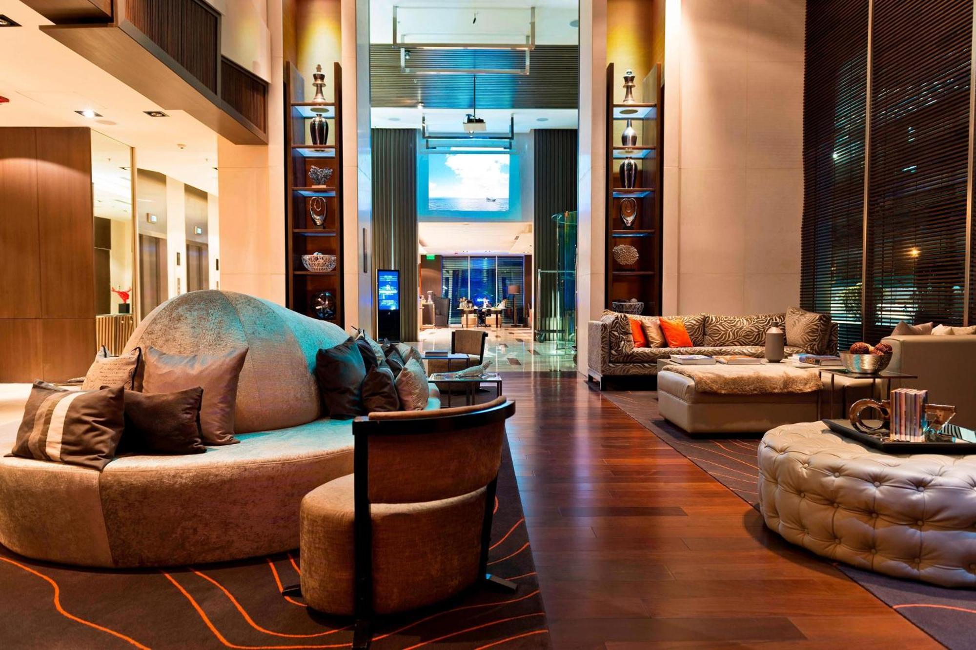 Renaissance Santiago By Marriott Hotel Exterior photo