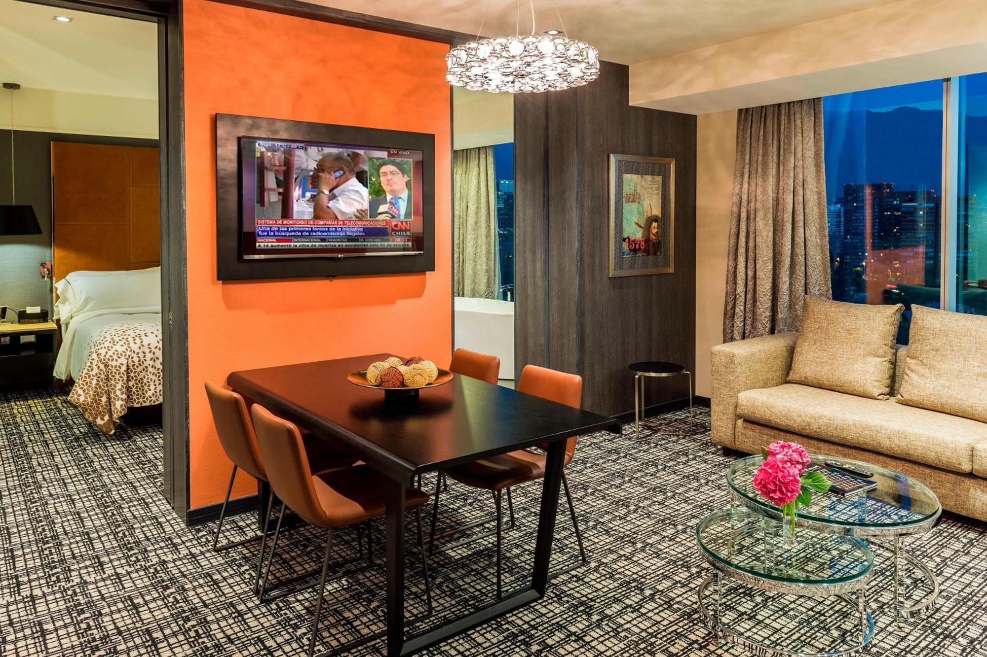 Renaissance Santiago By Marriott Hotel Exterior photo