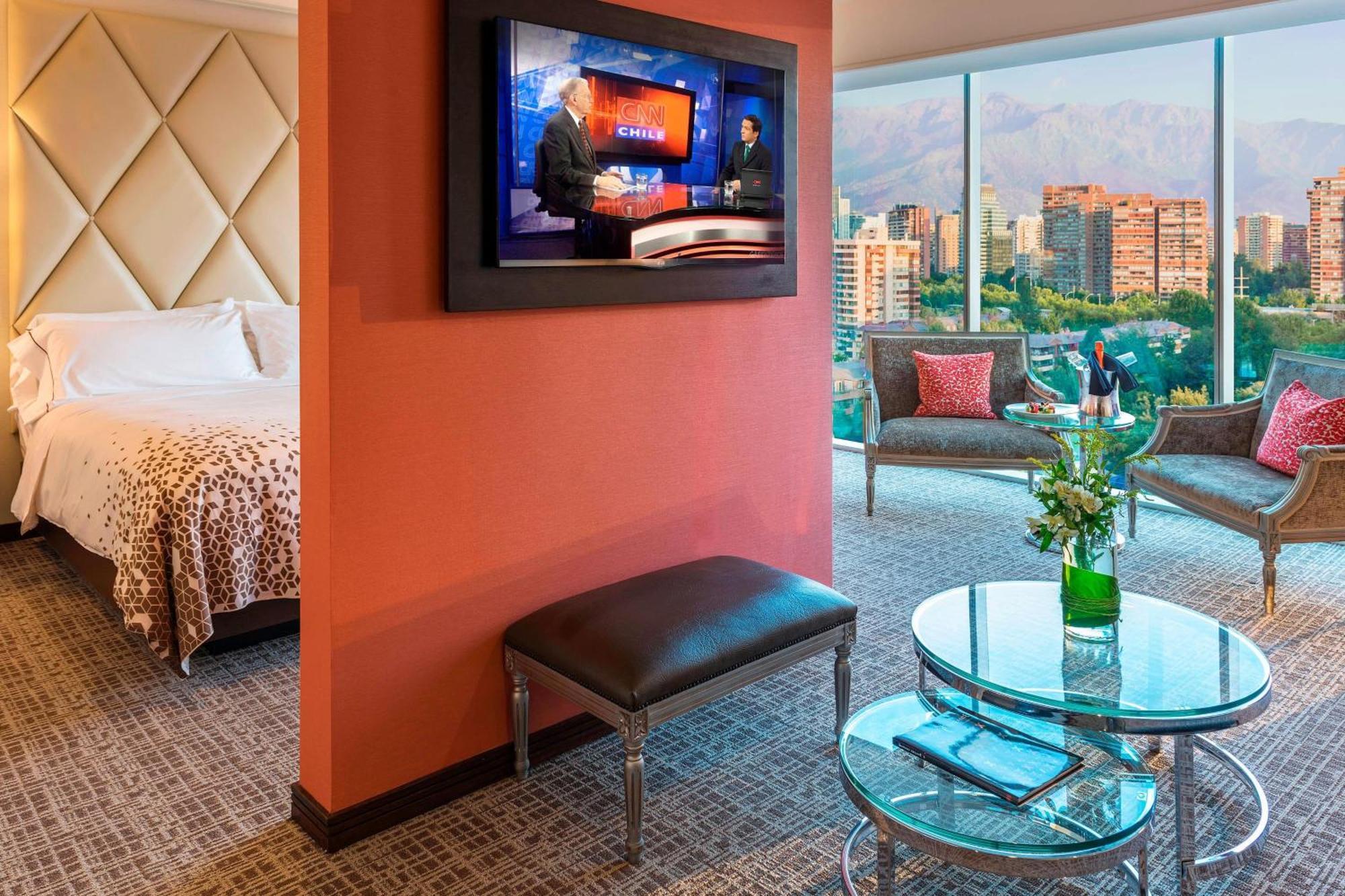 Renaissance Santiago By Marriott Hotel Exterior photo