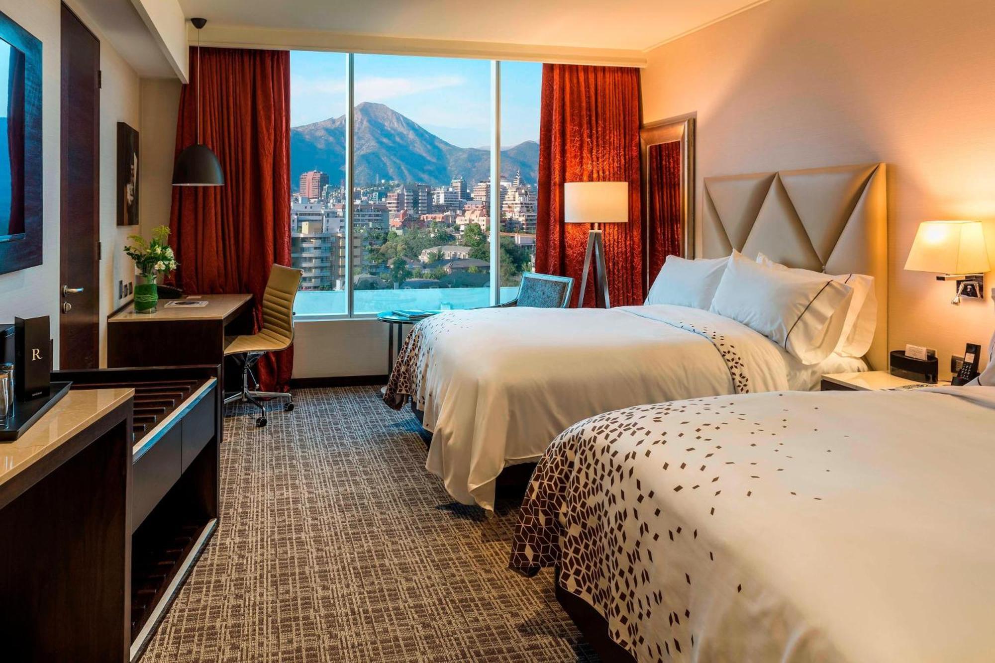 Renaissance Santiago By Marriott Hotel Exterior photo